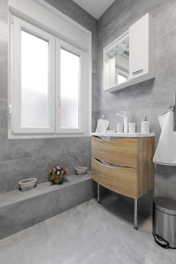 Apartman Downtown Dl Zagreb Buitenkant foto