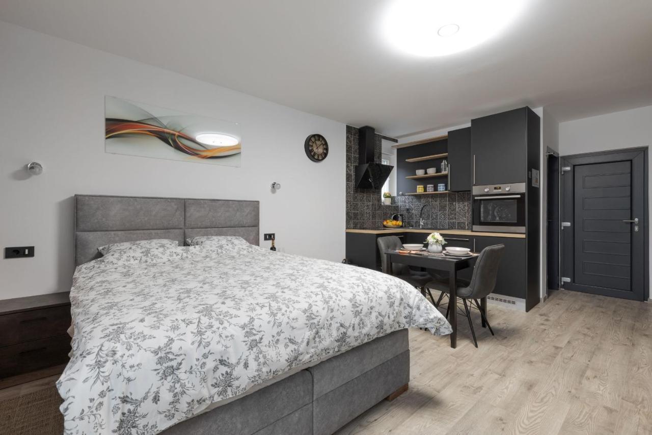 Apartman Downtown Dl Zagreb Buitenkant foto